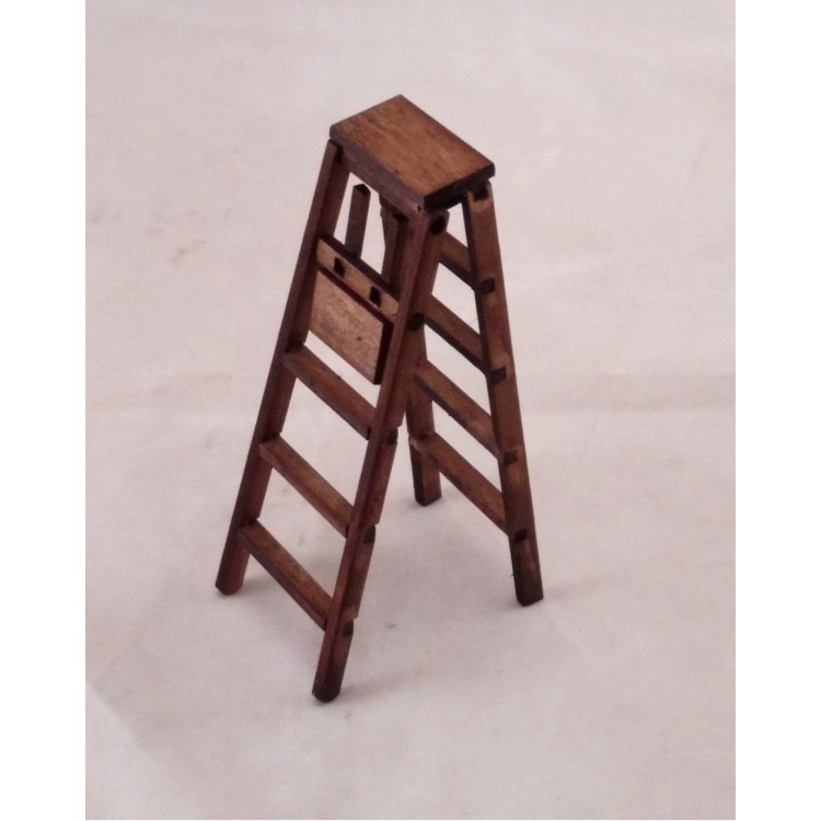 dollhouse ladder